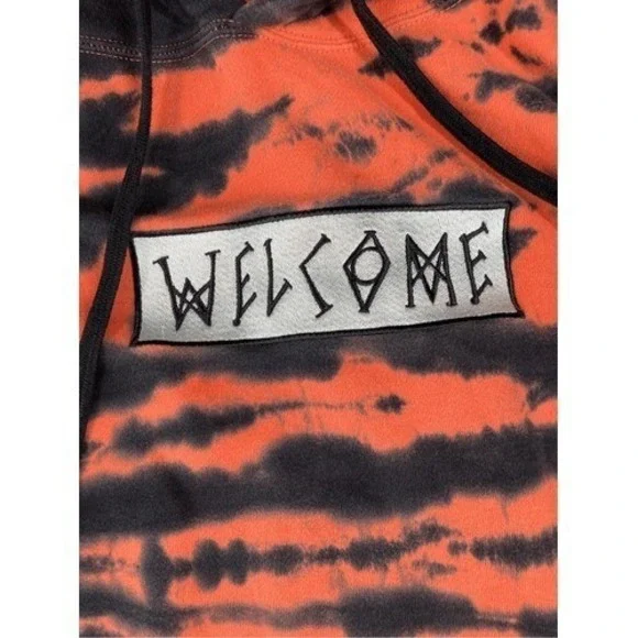 Welcome Skateboards Red Black Tie Dye Hoodie Men S 90s Skater Streetwear Style - Picture 2 of 9